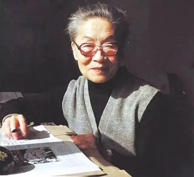杨绛先生的生平简介（杨绛对人生的感悟）