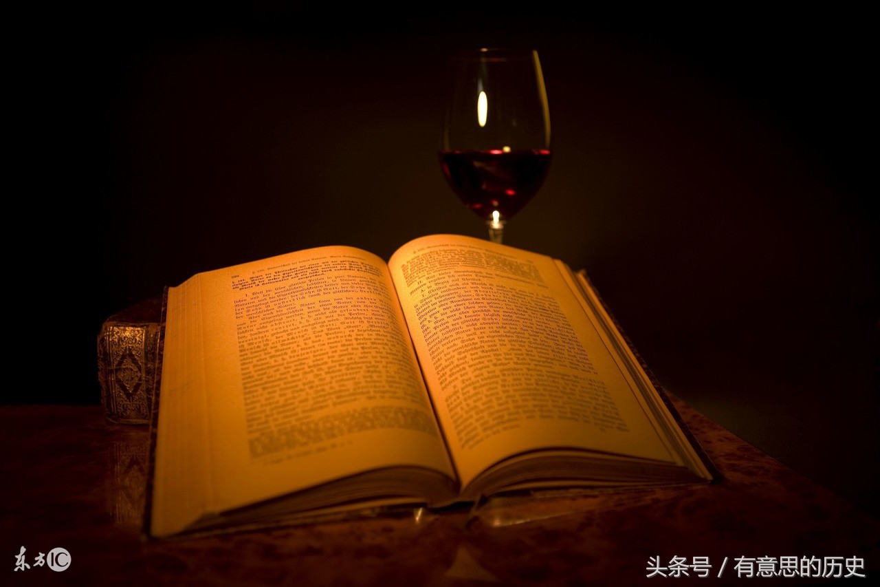 你有故事我有酒下一句怎么接（我有故事和酒经典语句）