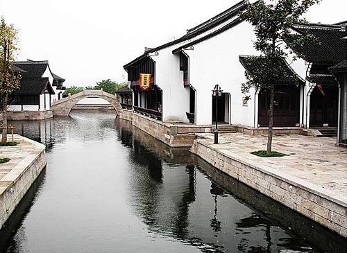 鲁迅是哪里人是什么家（鲁迅故乡位于绍兴哪里）