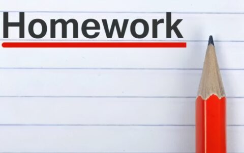 讽刺的英语形容词(讽刺的英文ironic注释)