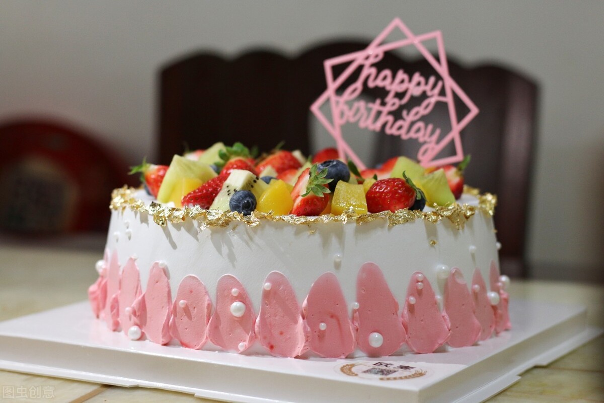 祝福女生生日快乐的话（生日的经典名句）