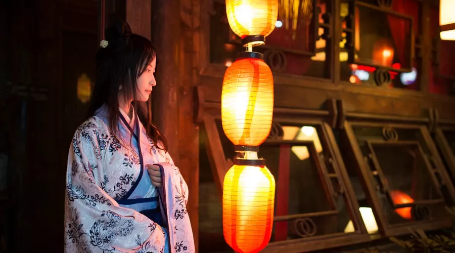 形容思念的诗句（思念远方的情人的诗句）