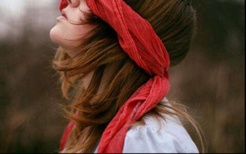 关于开心的句子摘抄（形容极度开心的句子）