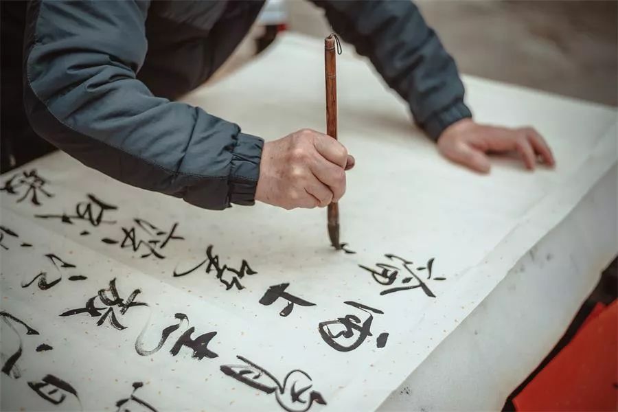 关于汉字的故事有哪些（3个赞美汉字的故事分享）