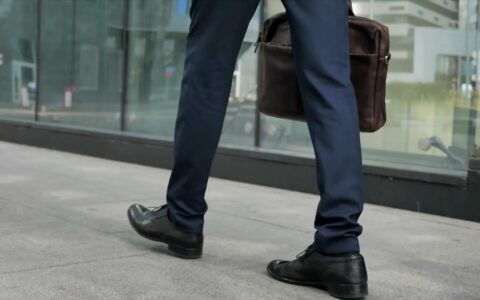 关于失败的名言警句（关于失败后激励的名言名句）