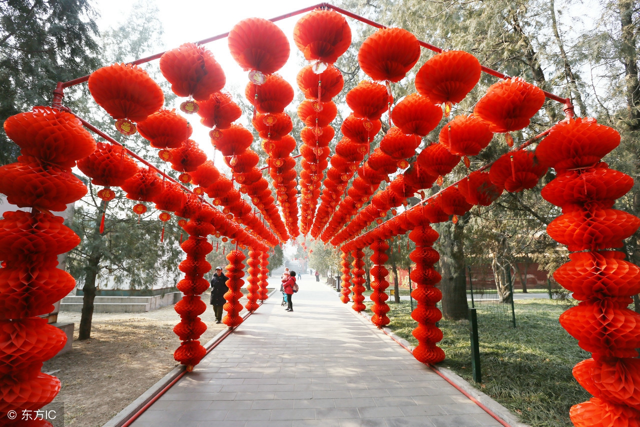 关于春节的古诗有哪些（春节诗句经典古诗）