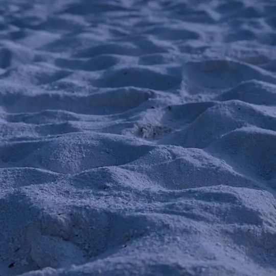 形容水清澈的唯美句子（形容水清澈的诗句）