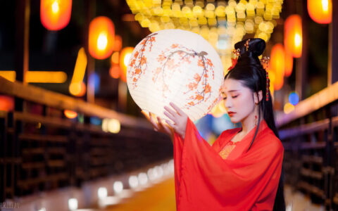 形容菊花的词语有哪些（赞美菊花的佳句）