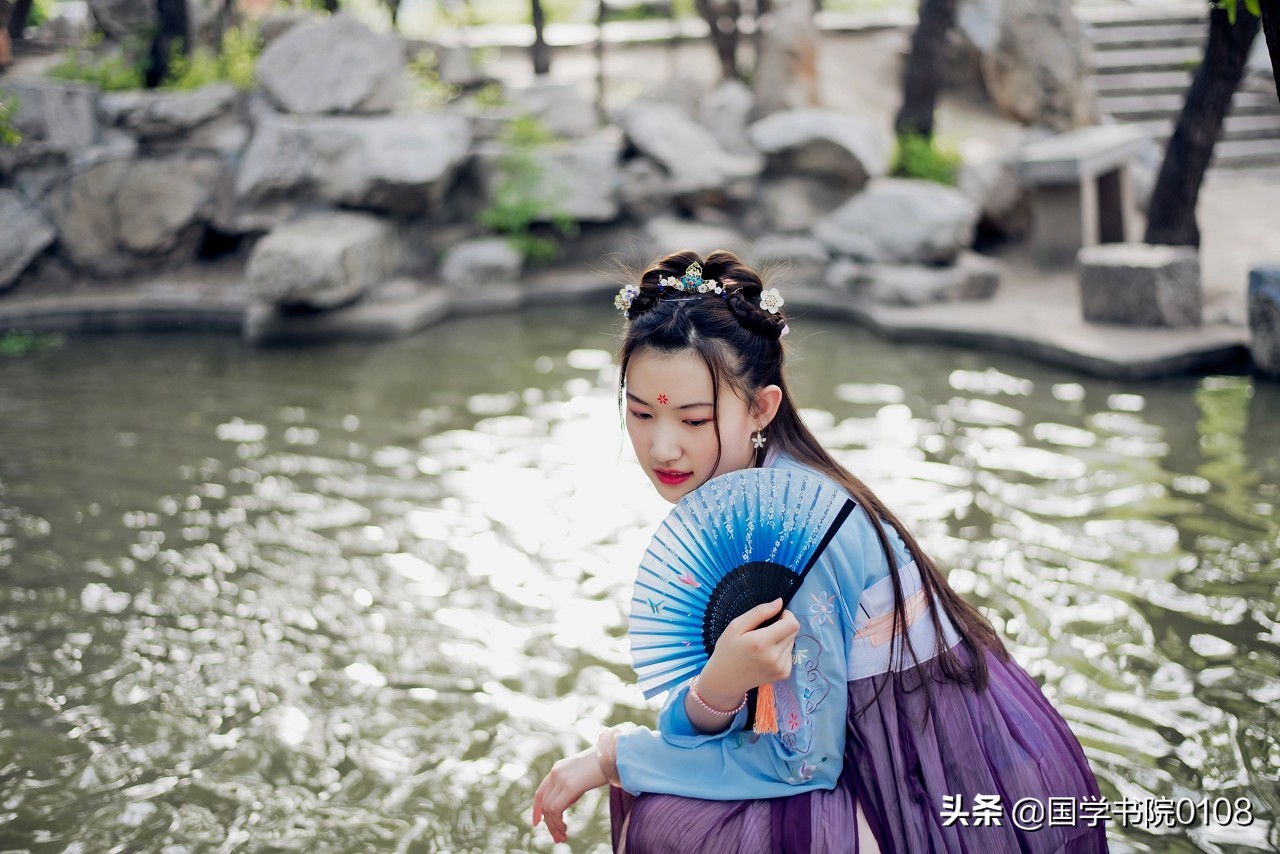 海棠古诗有哪些（关于海棠花的唯美的古诗）