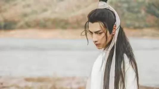 孟郊游子吟赞美母爱的诗句（赞美母爱最经典的一首诗）