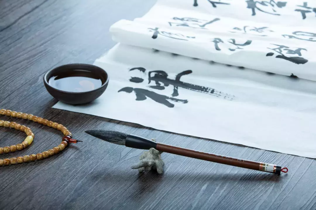 一开头的成语有哪些（一字开头的寓意好的四字成语）