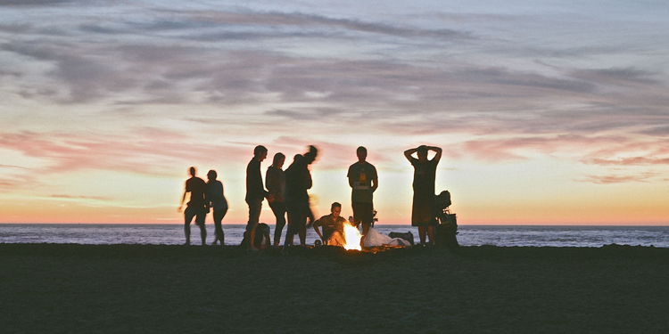 表达想念家人的句子说说心情（关于思念家人的简短句子）