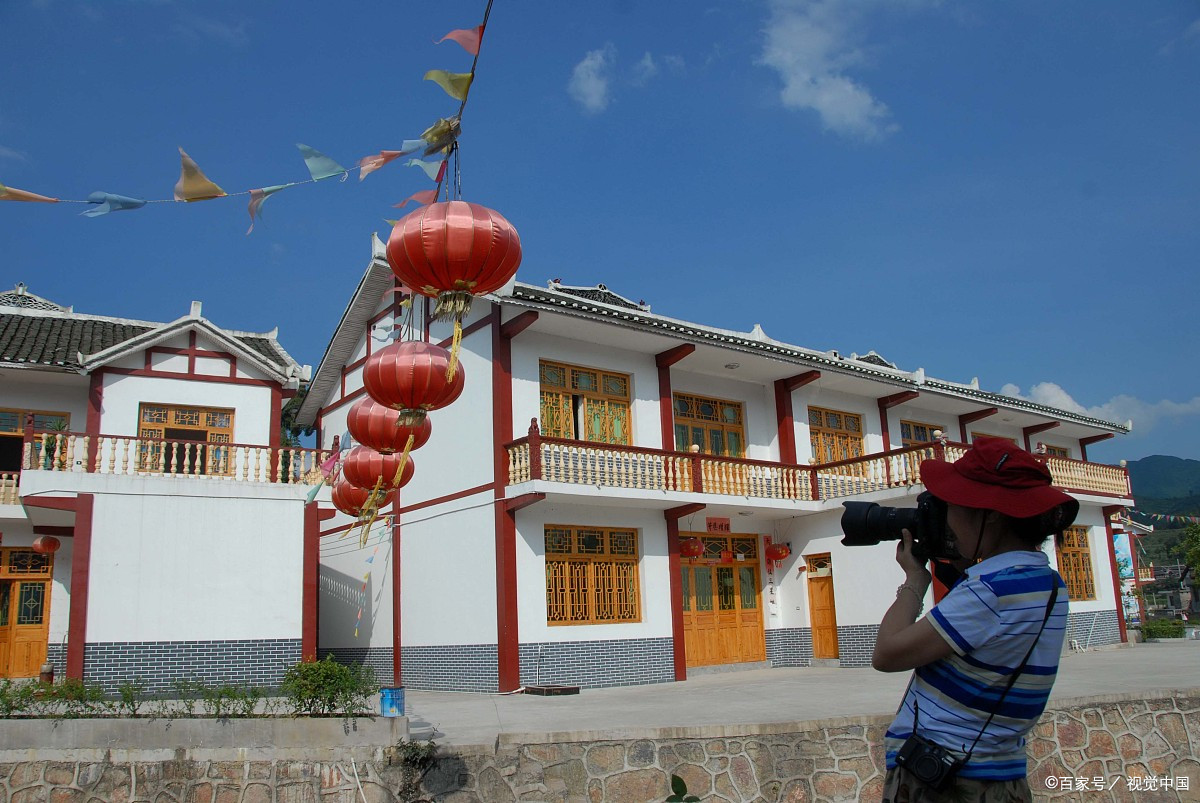 关于踏青游玩的美句（郊外踏春唯美句子）