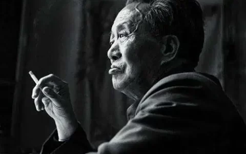 大堰河我的保姆原文（大堰河艾青原文及赏析）