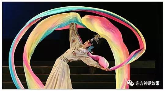 长袖善舞的意思是什么（长袖善舞的意思和典故）