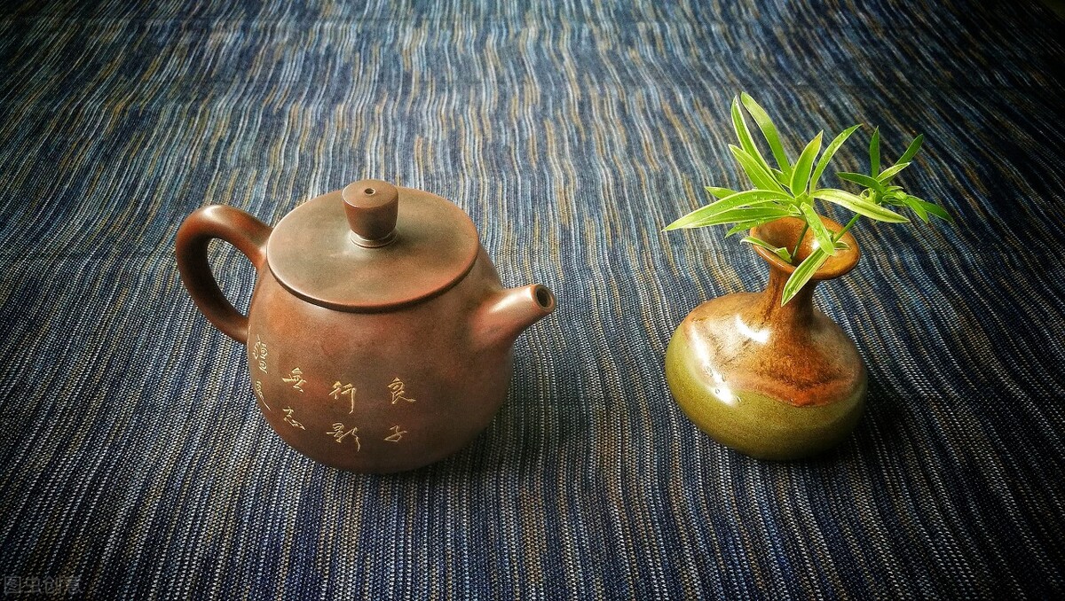 关于茶的古诗有哪些（十首最出名的茶诗）