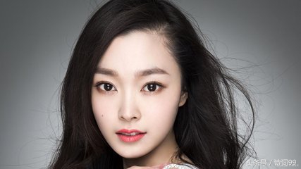赞美50岁女人的句子大全（称赞女人的诗句）