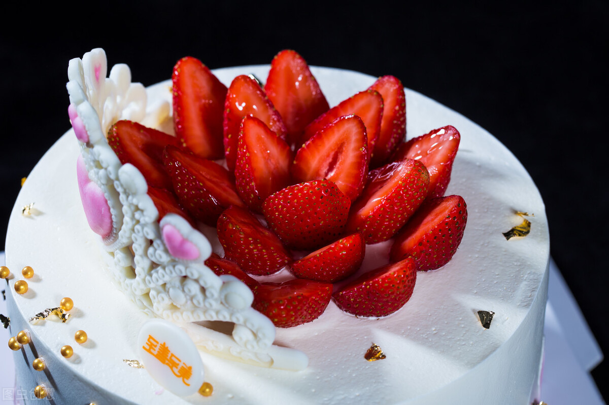 祝姐姐生日快乐祝福语（祝姐姐生日快乐暖心句简短）