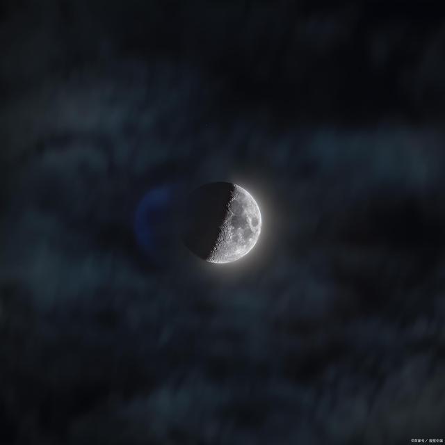 现代诗精选简短一点（现代诗摘抄短诗）