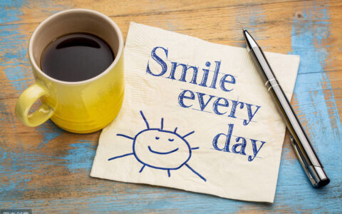 自哀自怜的意思（自悲自怜的说说）