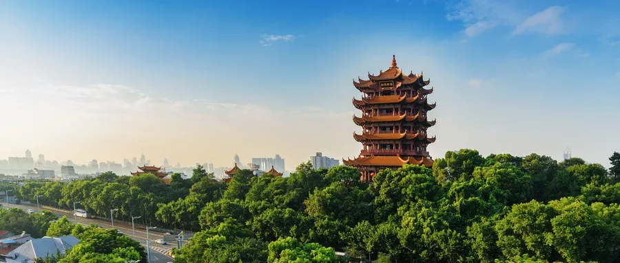形容风景的诗句（关于大自然美景的诗句）