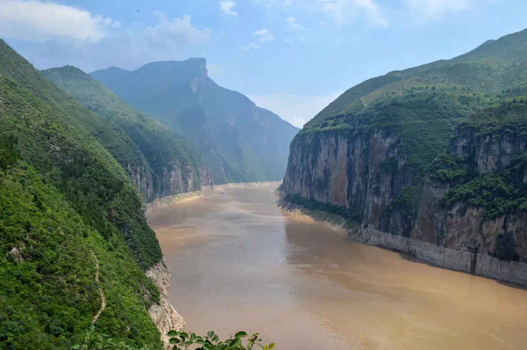形容风景的诗句（关于大自然美景的诗句）