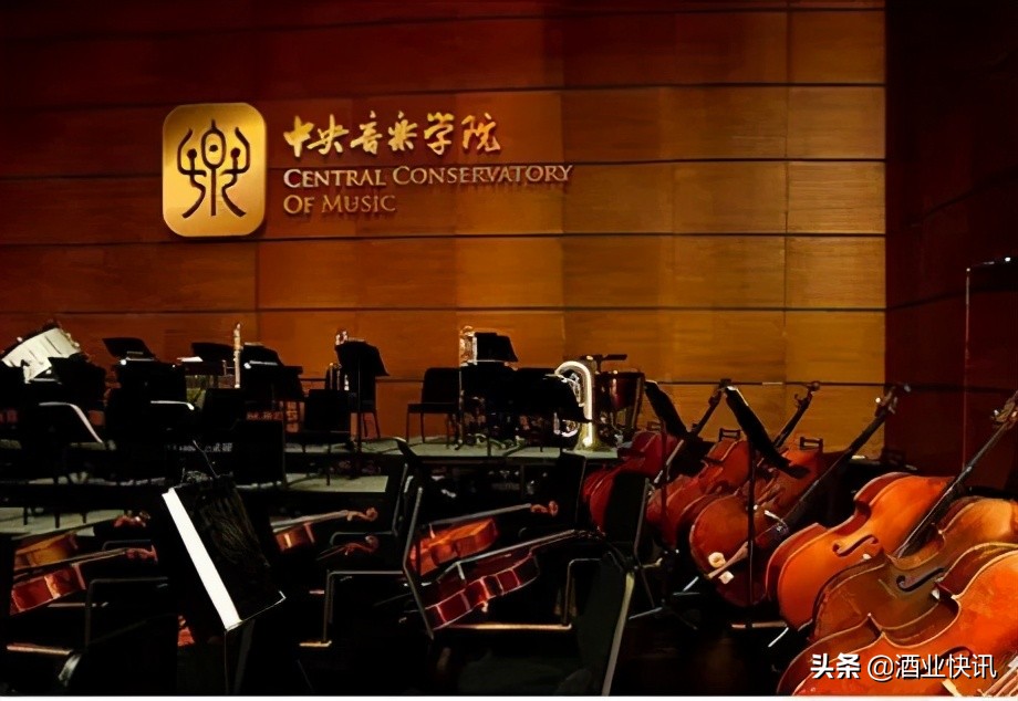 春天里歌词汪峰（春天里歌词欣赏）