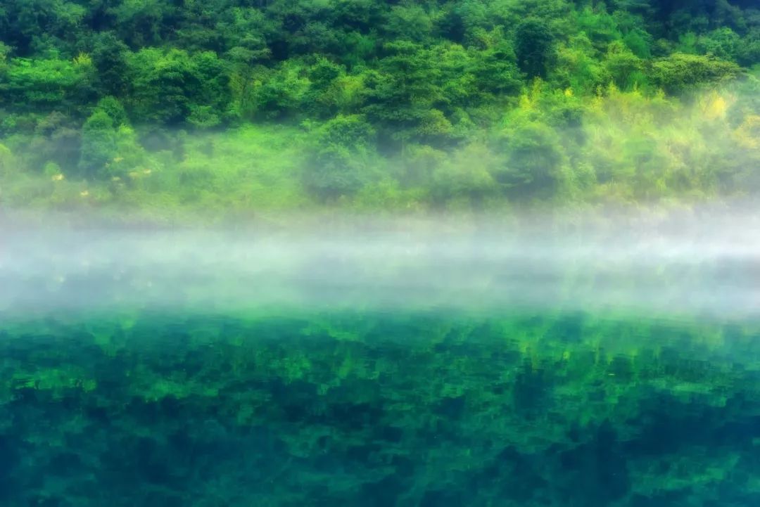 描写美好风景的诗句（风景秀丽的诗句）