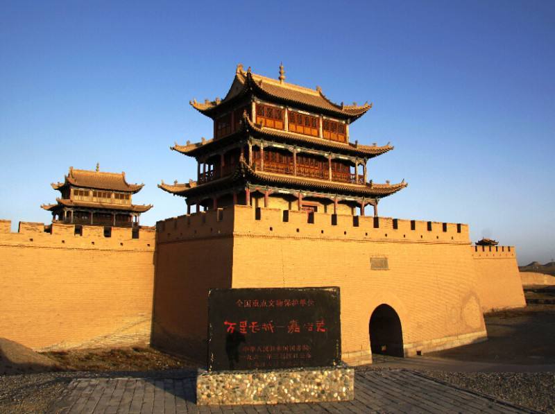 描写赞美大西北情怀的句子（大西北之旅感悟短句）