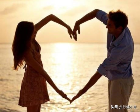关于爱情的诗句唯美（最美的爱情古诗分享）