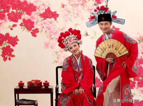 关于爱情的诗句唯美（最美的爱情古诗分享）
