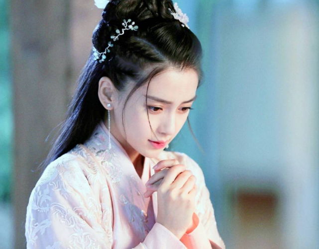 带有梅花的诗句有哪些（关于梅花的诗词大全及诗意）