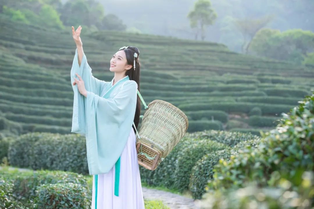 最美七言绝句八句（唯美古诗七言绝句）