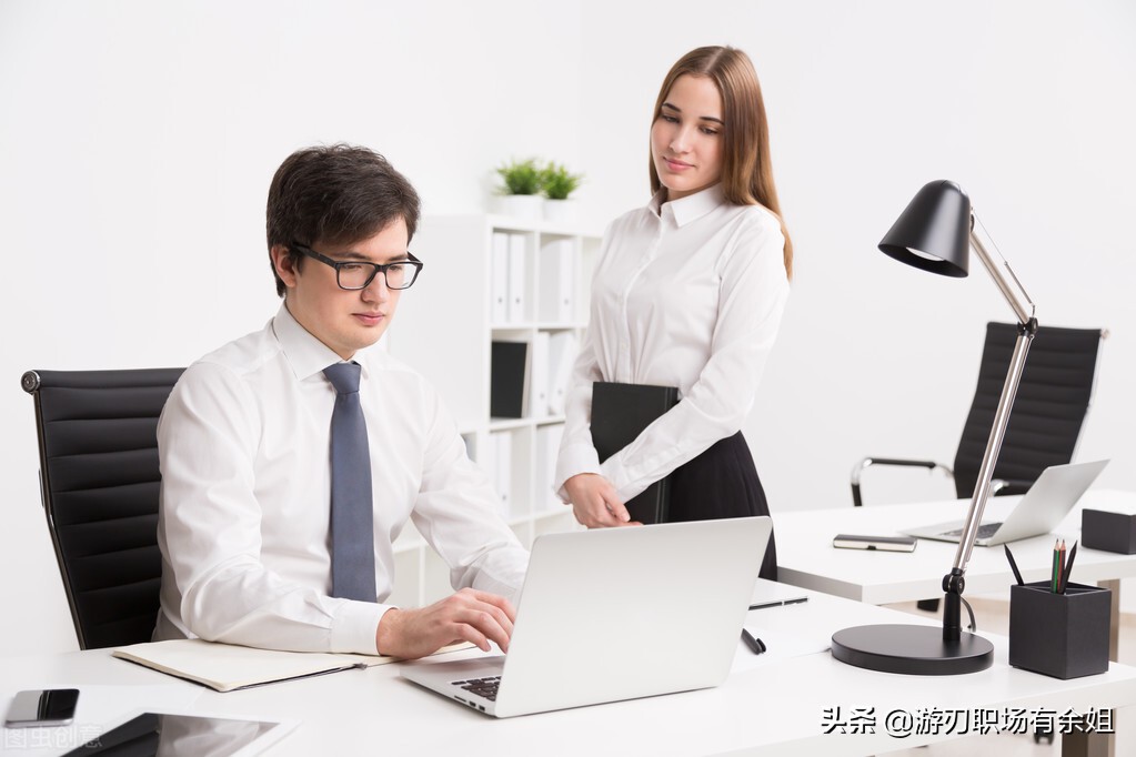 人事文员岗位职责（行政人事文员的工作内容）