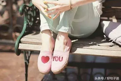 特别在乎一个人的句子短语（深爱一个人的伤感说说短语）
