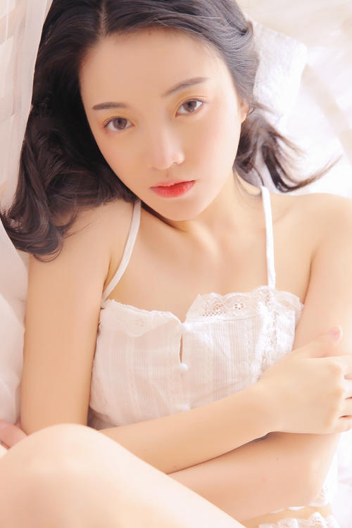 关于早晨的唯美句子（最能打动人心的早安问候）