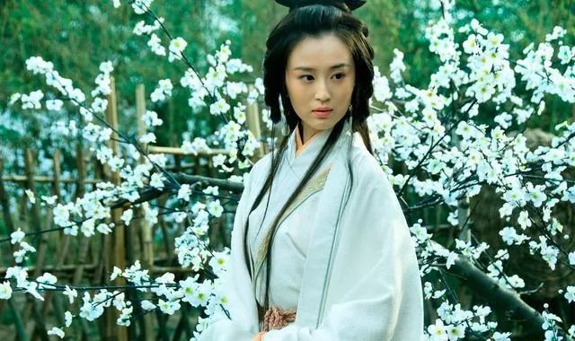 表白情诗大全（简短的高级情话）