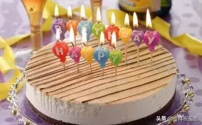 过生日的祝福语怎么说（简单精辟对长辈的生日祝福语）