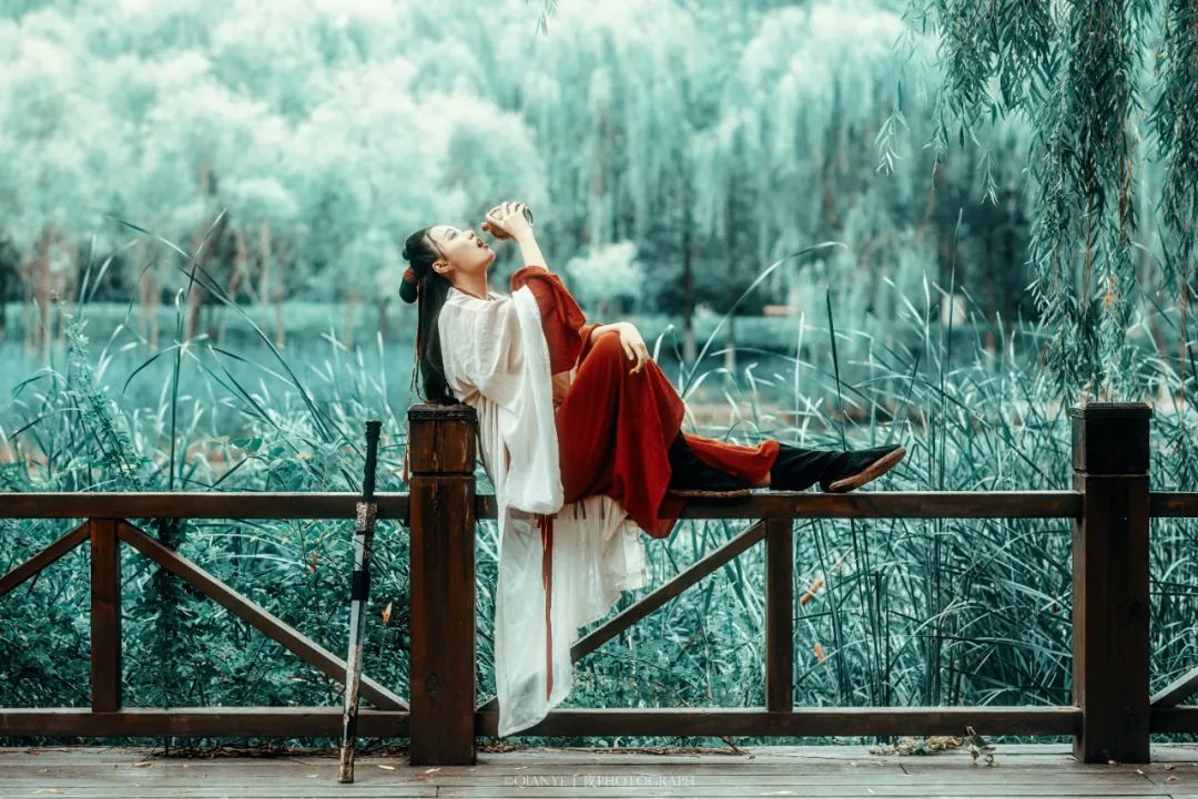 形容心情不好的诗句（表达心情低落的古诗词）