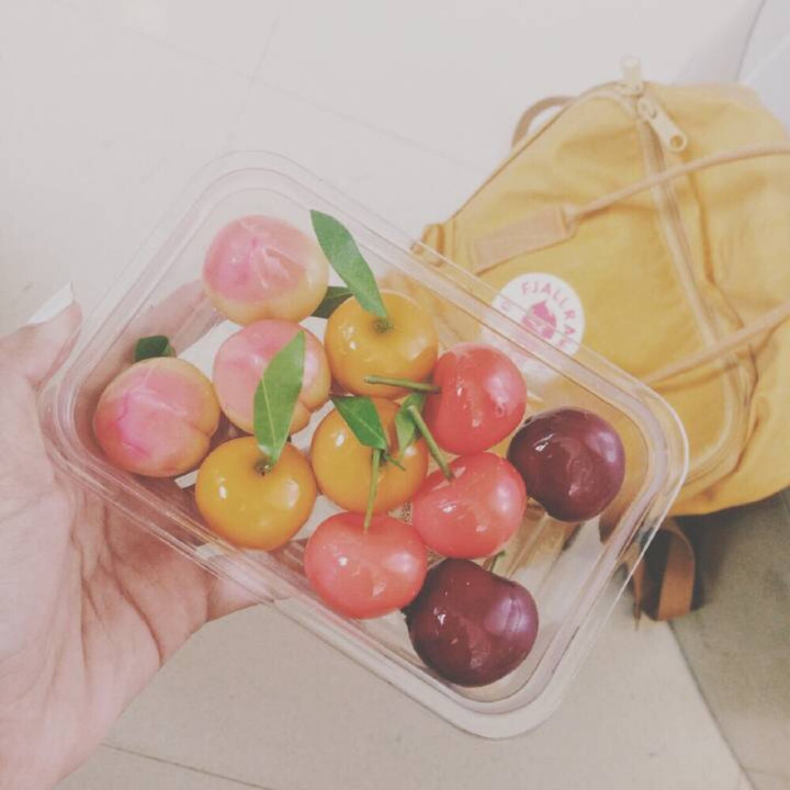 与夏天阳光有关的唯美文案（适合夏天的文案短句）