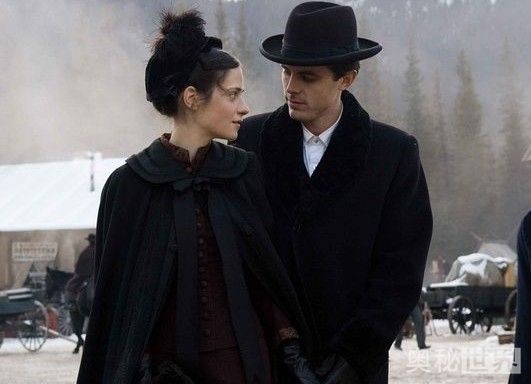 从容不迫是什么意思（从容不迫的意思及反义词）