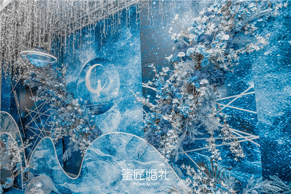 感动老公过生日祝福语怎么写（老公生日如何发朋友圈）