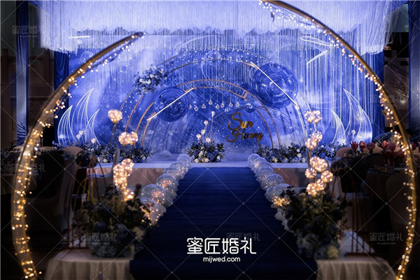 感动老公过生日祝福语怎么写（老公生日如何发朋友圈）