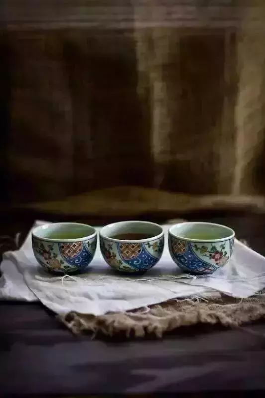 关于喝茶的诗句古文（关于茶的唯美诗句）