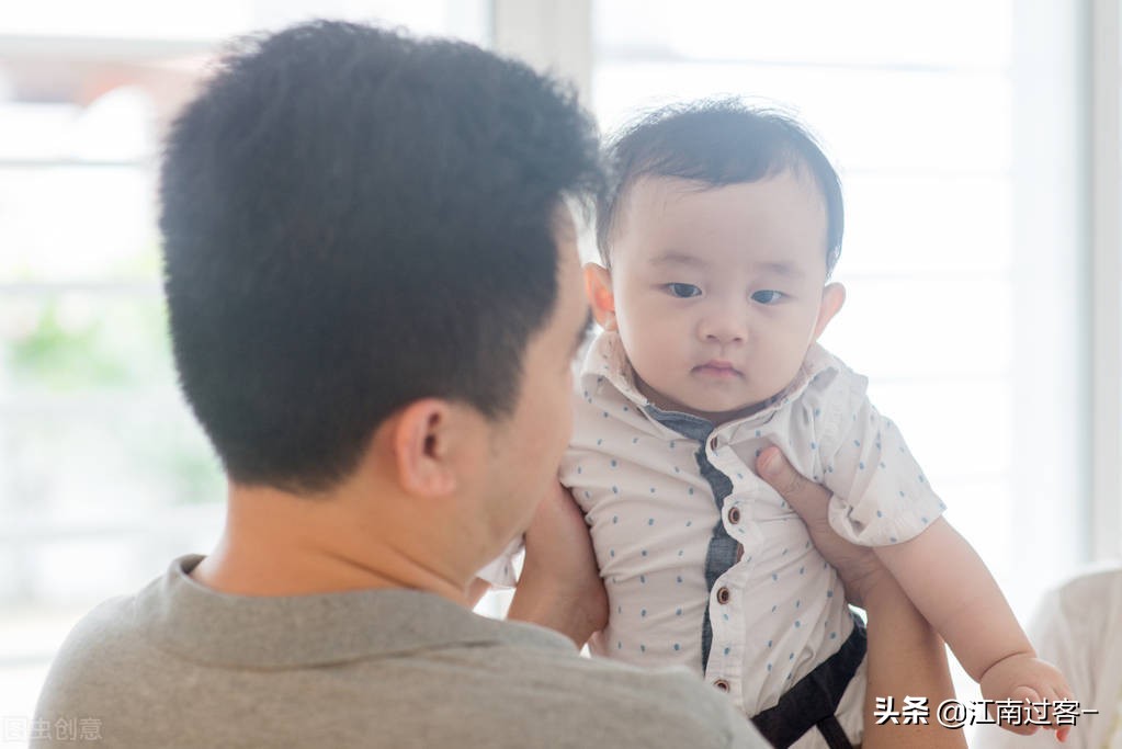 爸爸生日快乐祝福语简短（爸爸生日文案短句干净）