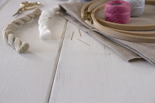 乞巧古诗的诗意简单（古诗乞巧的意思全解）