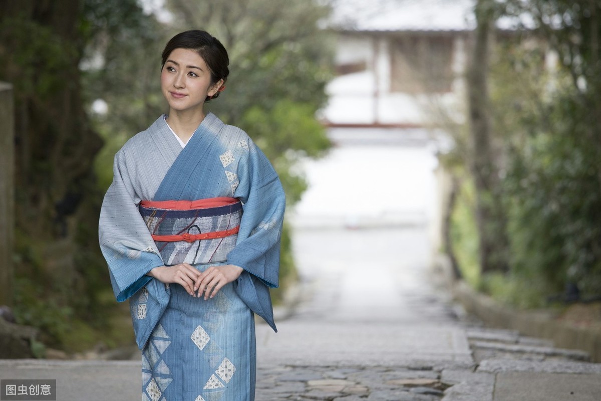 日语短句唯美情话（日语必备的撩人话）