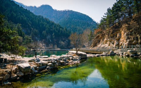 形容开心快乐的句子（一句简单晒幸福的句子）