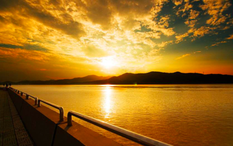 描写太阳的诗句有哪些（日出的唯美句子）