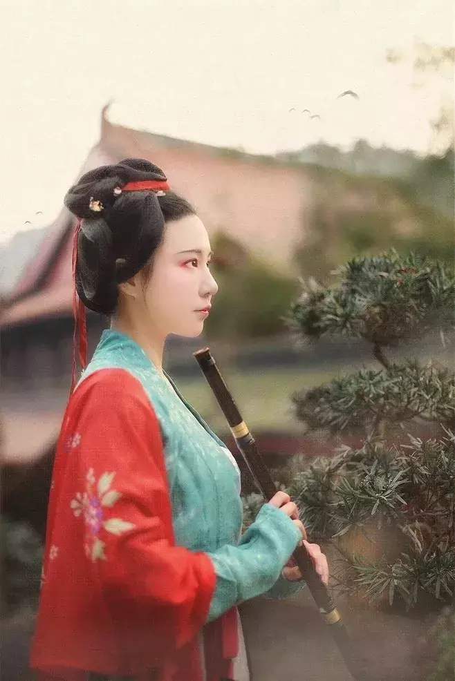 关于青春的诗（献给青春的十首古诗词）